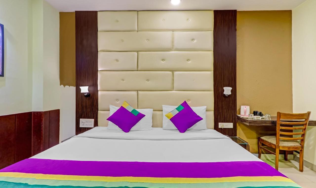 Light House Agra By Park Tree Hotel Екстериор снимка