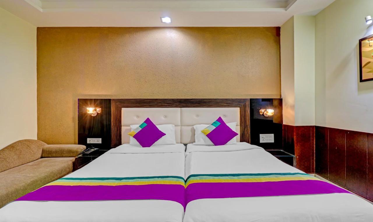 Light House Agra By Park Tree Hotel Екстериор снимка